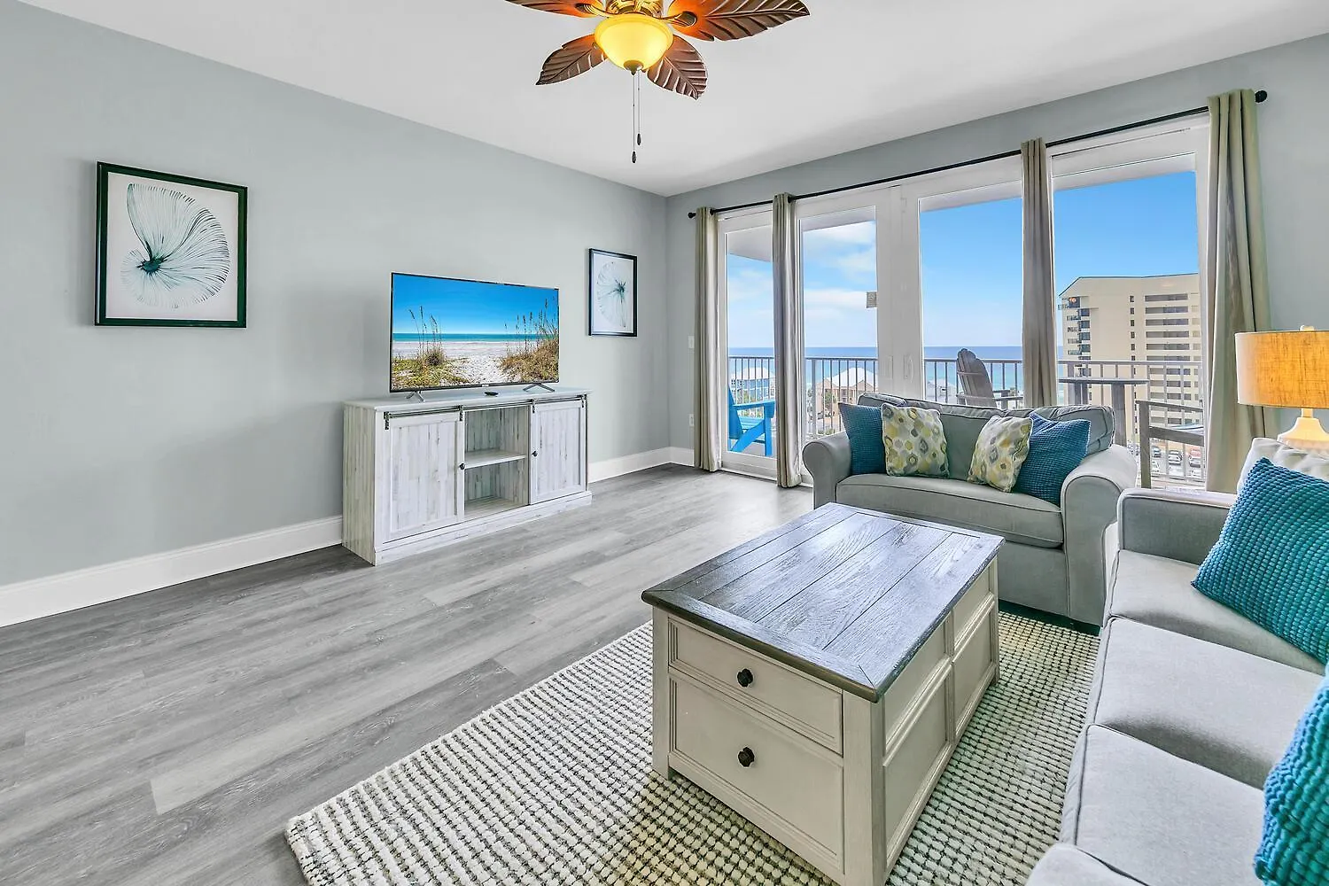 Laketown Wharf 607 contacts