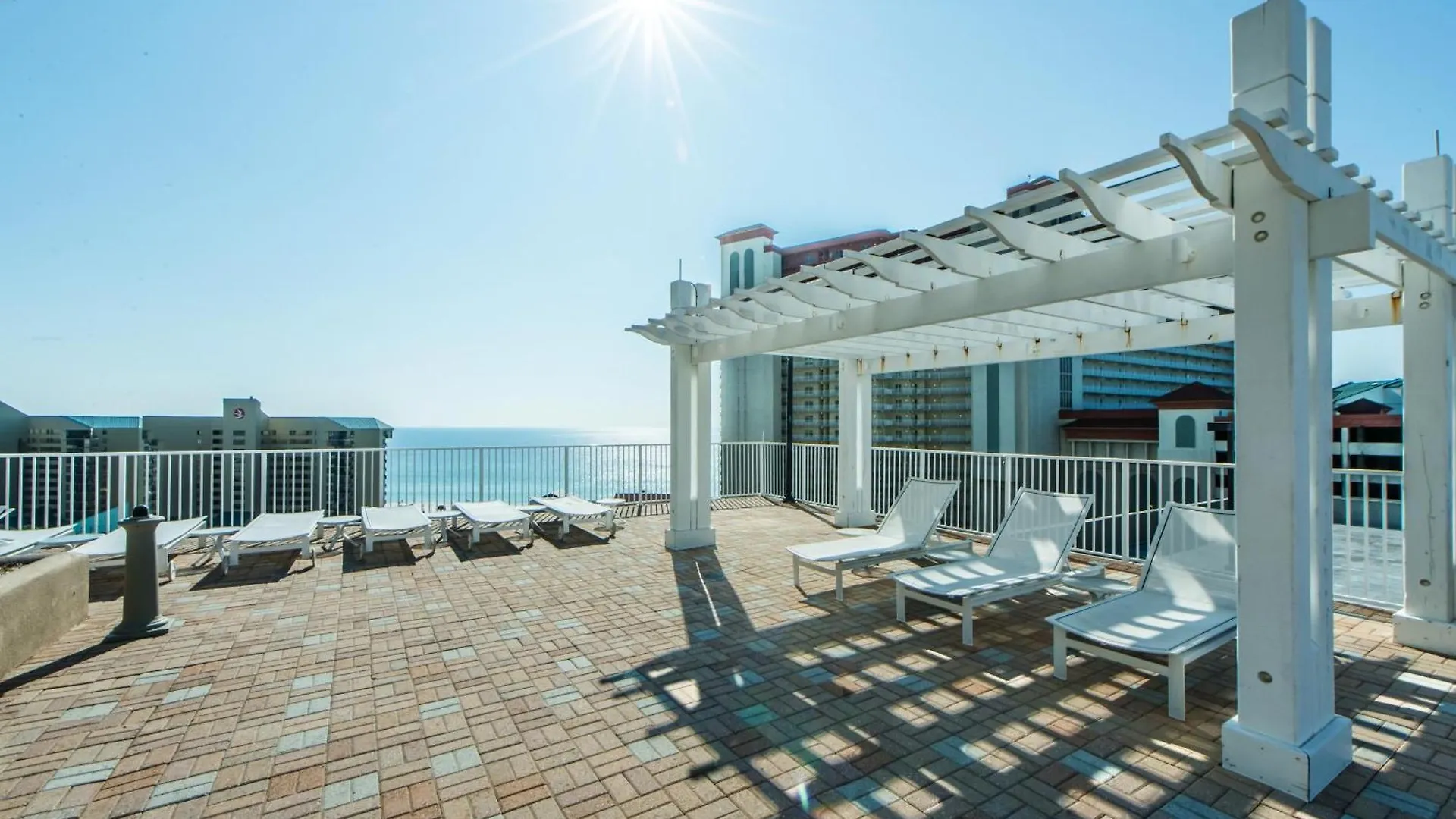 Laketown Wharf 607 Panama City Beach Holiday home